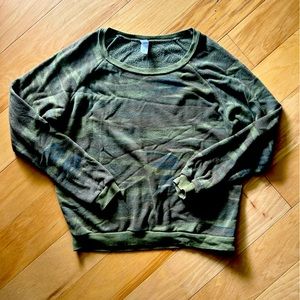 Alternative Camo Pullover